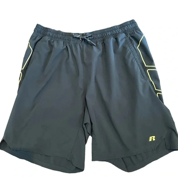 Russell Men’s Athletic shorts. Size Large 36-38 - Picture 1 of 8